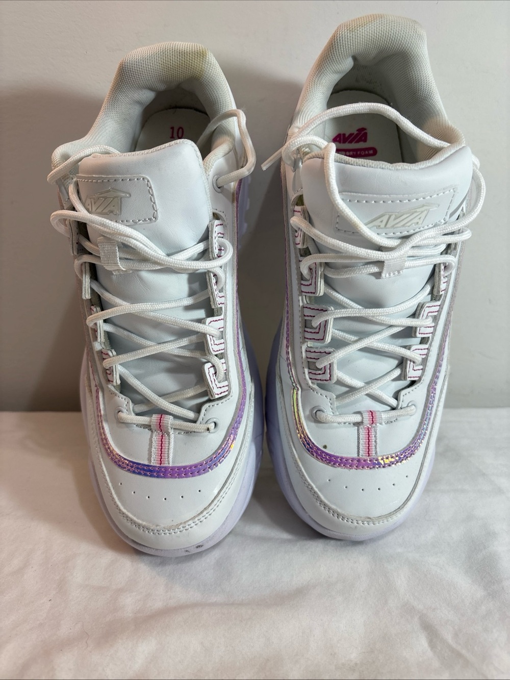 Avia Women's White Sneakers with Pink & Purple Trim. 9/4